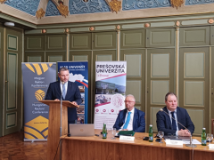 III. Slovensko ma  arsk   rektorsk   f  rum v Pre  ove 14