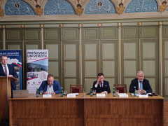 III. Slovensko ma  arsk   rektorsk   f  rum v Pre  ove 5